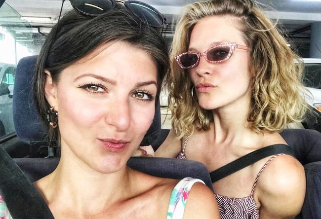 Emma Louise Saunders with her sister Katie Louise Saunders.